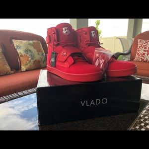 Vlado Atlas 2’s in Mono Red.